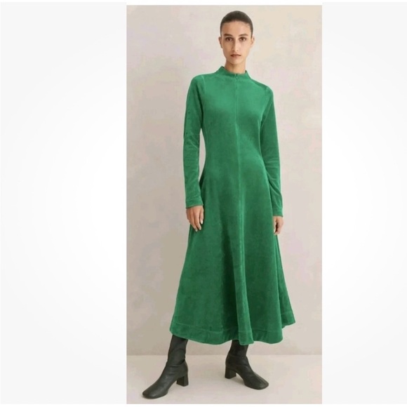 ME+EM Dresses & Skirts - ME+EM Vibrant Green Long Sleeve Dress Size US 4 UK 8 Perfect for Christmas.